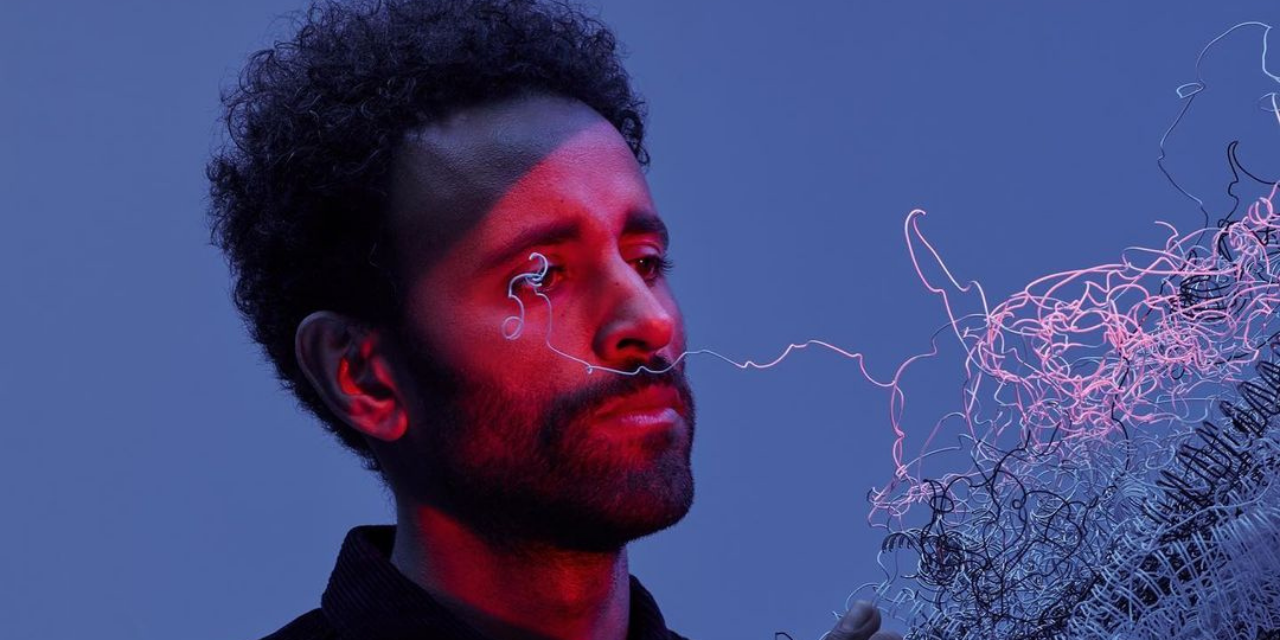 Jimi Jules é um personagem único no cenário musical
